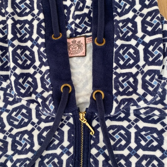 Juicy Couture Two Piece Set - Picture 7 of 9